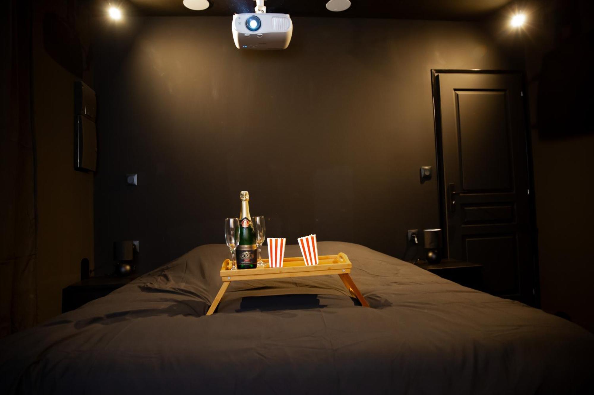 Margny-les-CompiegneCinema Prive-Compiegne - Sitivia别墅 外观 照片